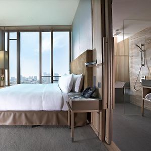 Urban King Suite